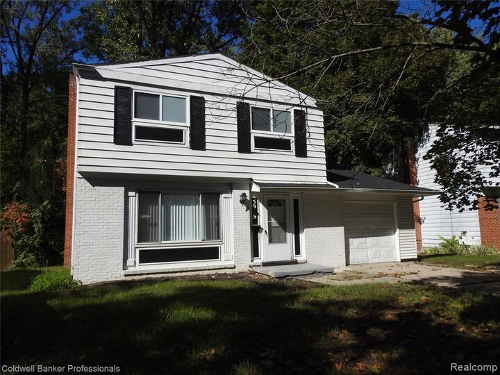 Property Photo:  5919 Western Road  MI 48506 