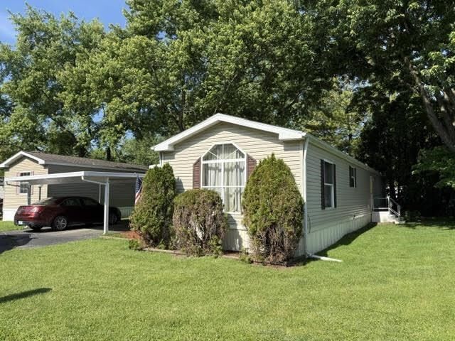 Property Photo:  4 Fairoaks Drive  IN 47374 