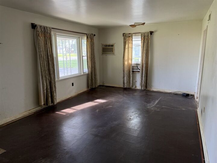 Property Photo:  123 SW G Street  IN 47374 
