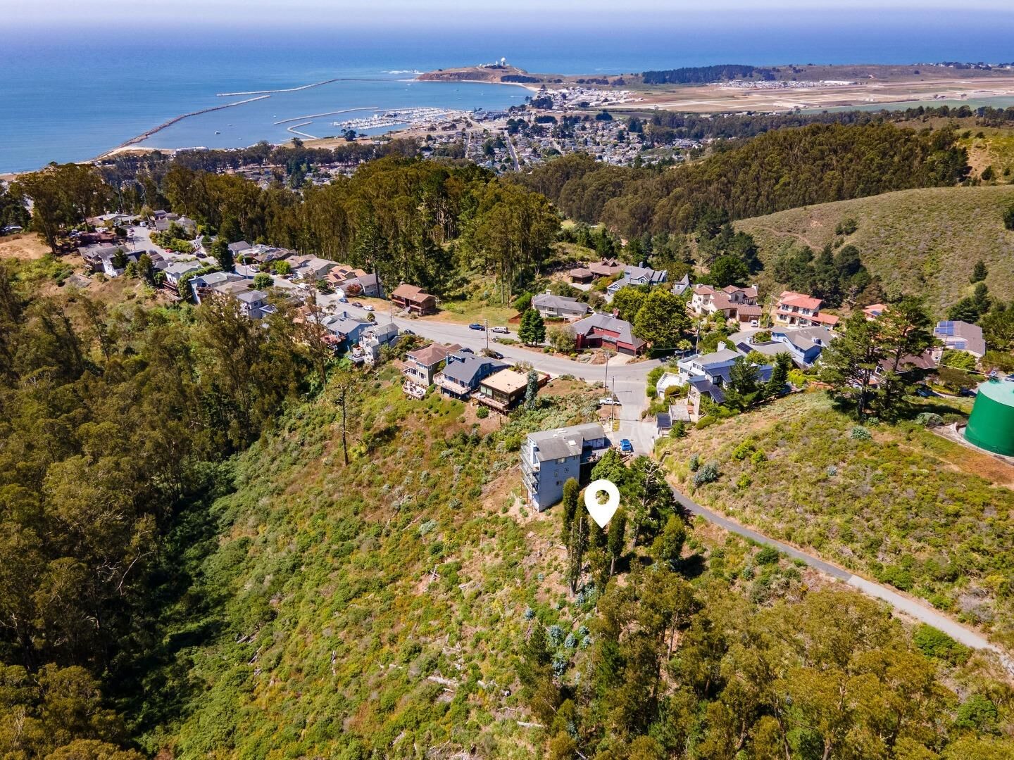 Property Photo: 124 Dolphine Avenue CA 94018