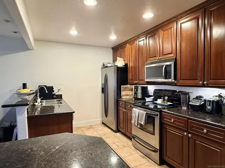 Property Photo:  3187 Via Alicante 152  CA 92037 