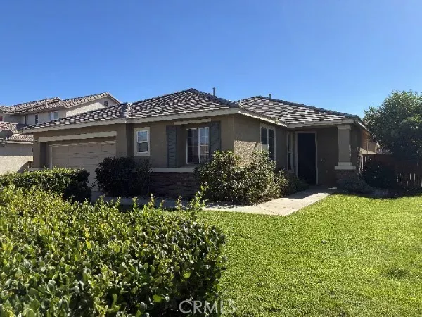 Property Photo:  13833 Grant Way  CA 92344 