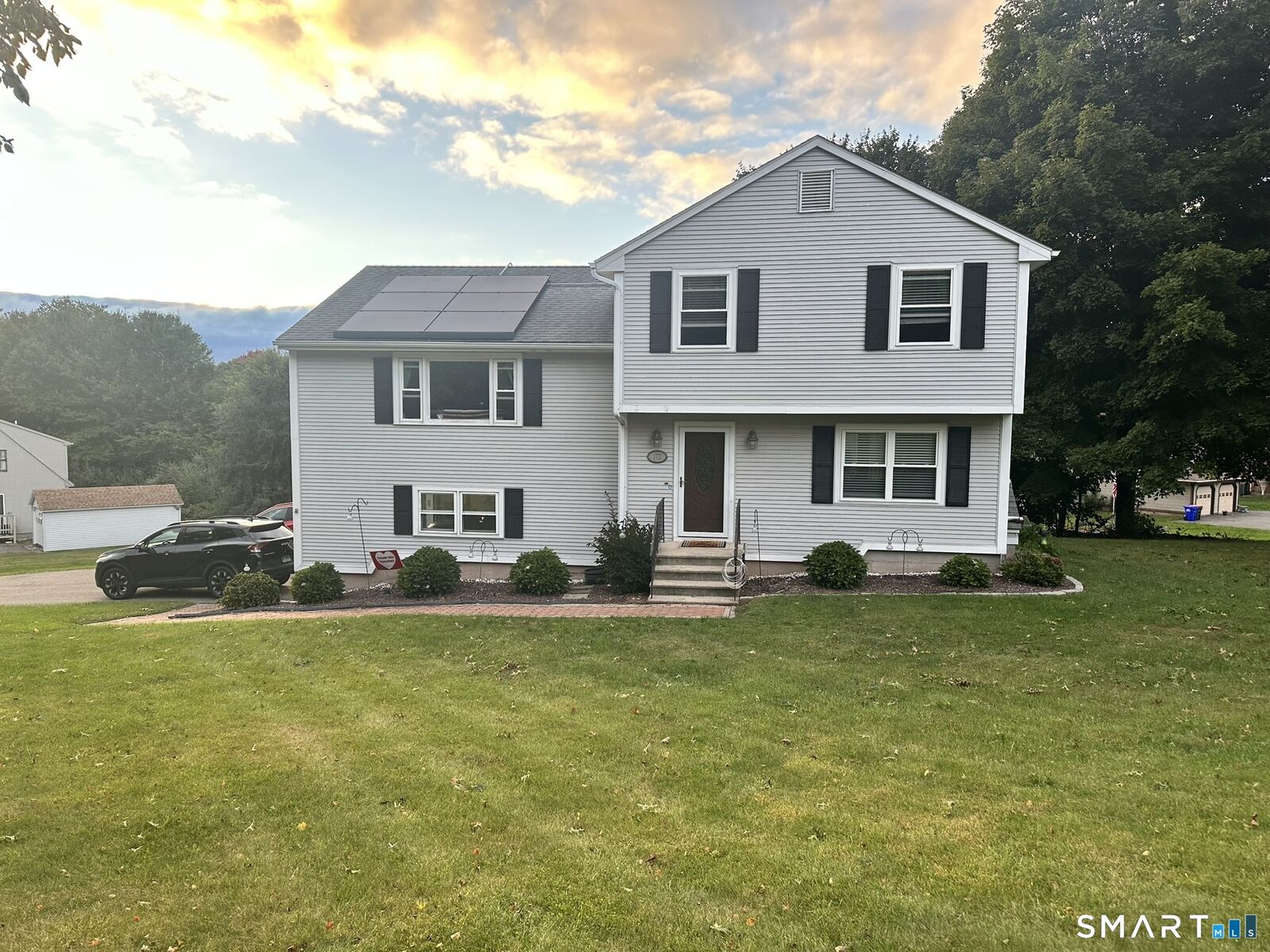 Property Photo:  172 Old Farms Road  CT 06489 