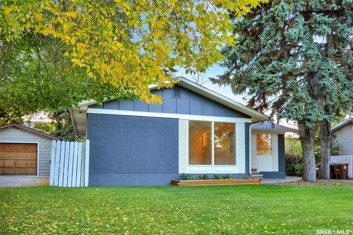 Property Photo:  110 Spinks Drive  SK S7H 4B9 
