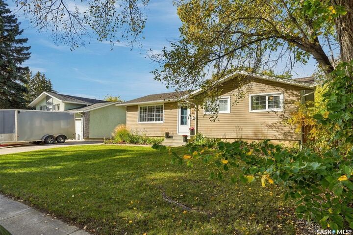 Property Photo:  3174 Eastview  SK S7J 3J4 