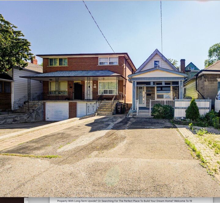 Property Photo:  19 Robinson Avenue  ON M1L 3S8 