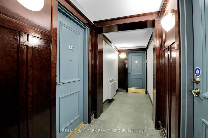 Property Photo:  268 First Avenue 1C  ON K1S 2G8 