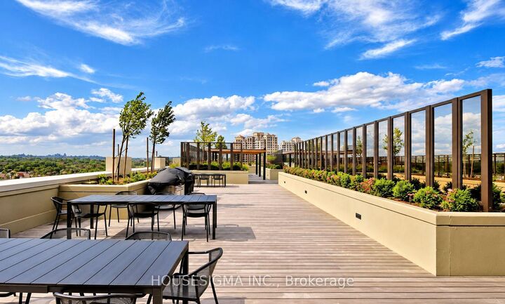 Property Photo:  9085 Jane Street 705  ON L4K 0L8 