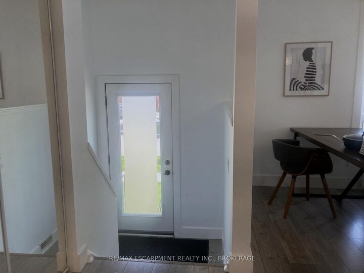 Property Photo:  17 Mellenby Street  ON L8J 1E6 
