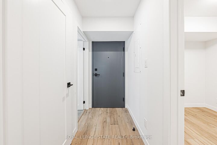 Property Photo:  555 Sanatorium Road 104  ON L9C 2B1 