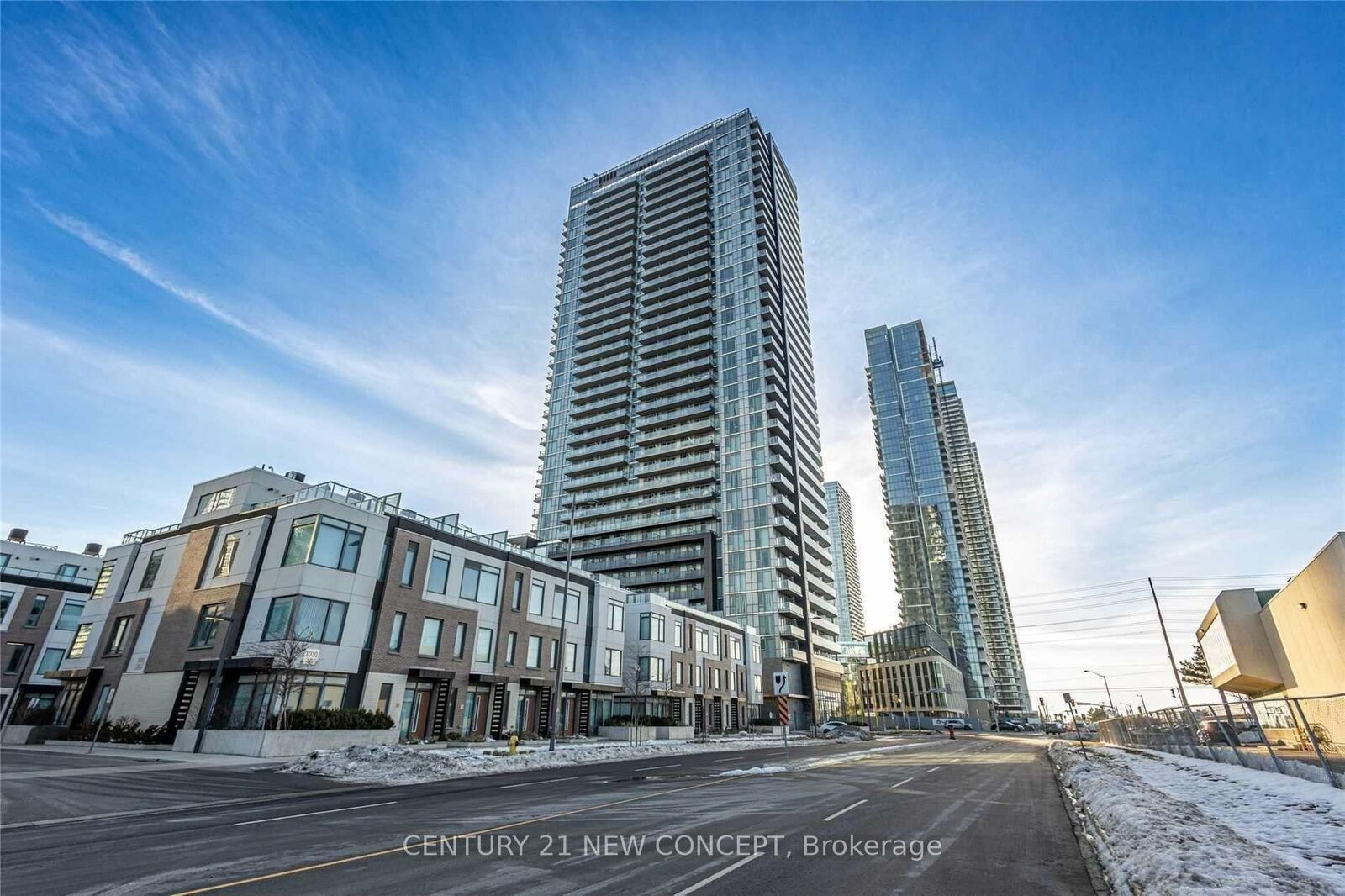 Property Photo:  7895 Jane Street 1212  ON L4K 0K2 
