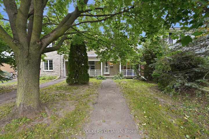 Property Photo:  84 Monterey Drive  ON K2H 7A7 