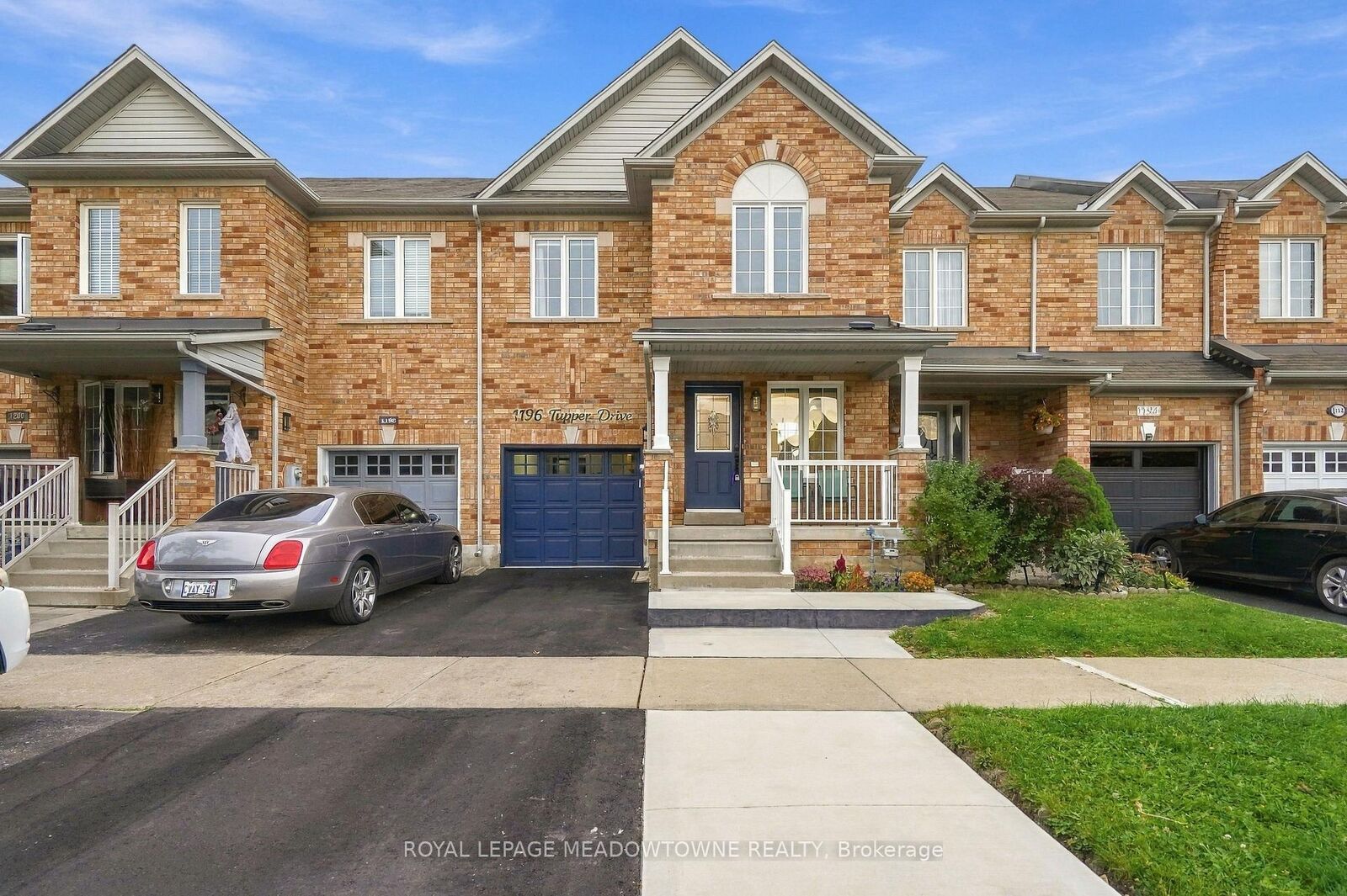 Property Photo:  1196 Tupper Drive  ON L9T 6T5 