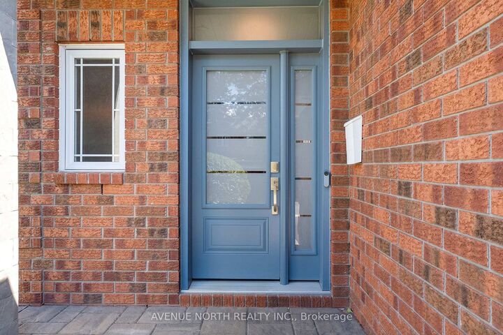 Property Photo: 541 Wild Shore Crescent ON K1V 1S9