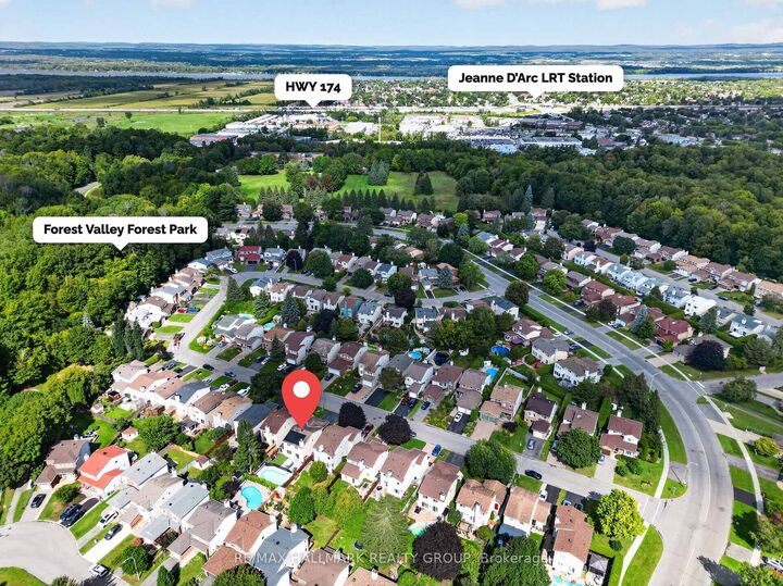 Property Photo: 6109 Forestglen Crescent ON K1C 5N9