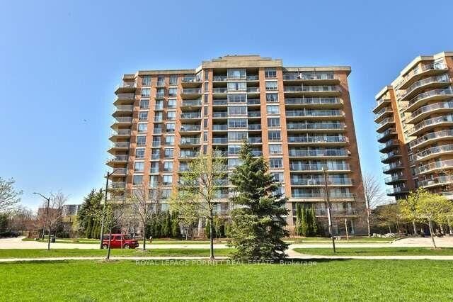 Property Photo:  1140 Parkwest Place 901  ON L5E 3K9 