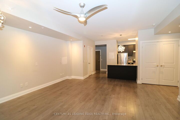 Property Photo:  481 Rupert Avenue 123  ON L4A 1Y7 