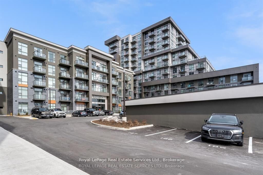 Property Photo:  460 Dundas Street E 524  ON L8B 2A5 