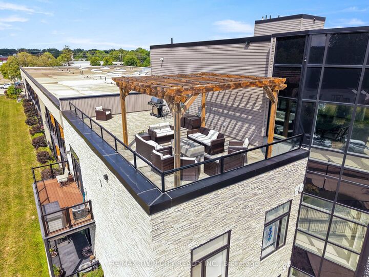 Photo de la propriété: 85 A Morrell Street 207, Building A ON N3T 4J6