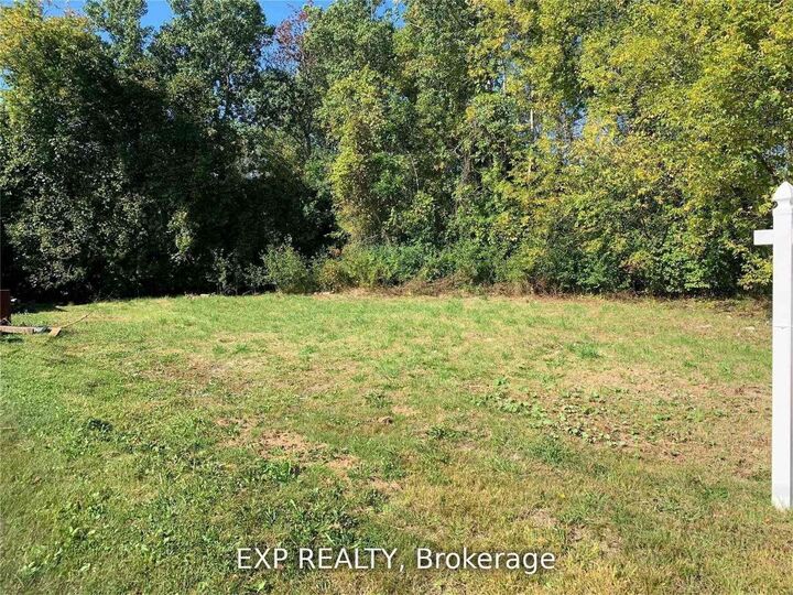 Property Photo:  1418 Maple Way  ON L9S 4R1 