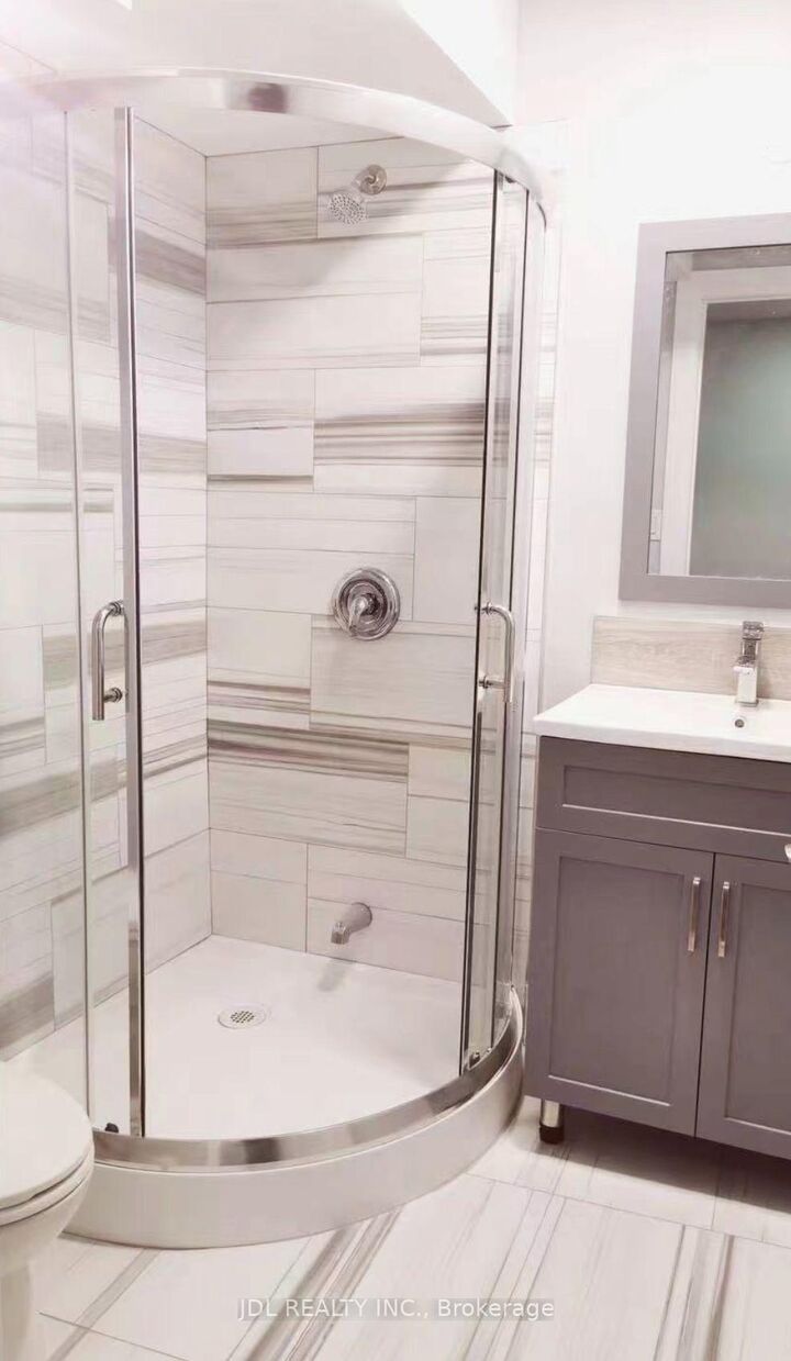 Property Photo:  16 Ross St Street Renovated Bedroom Bsmt  ON M5T 1Z9 