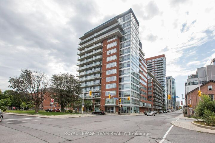Property Photo:  180 York Street 209  ON K1N 1J6 