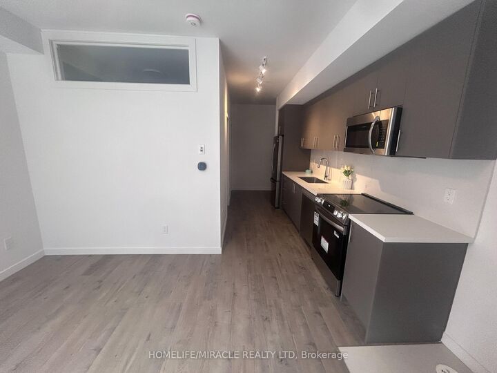 Property Photo:  3175 Denison Street 20  ON L3S 0E3 