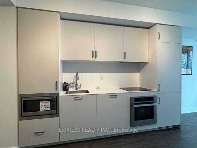 Property Photo:  88 Queen Street E 2616  ON M5C 0B6 