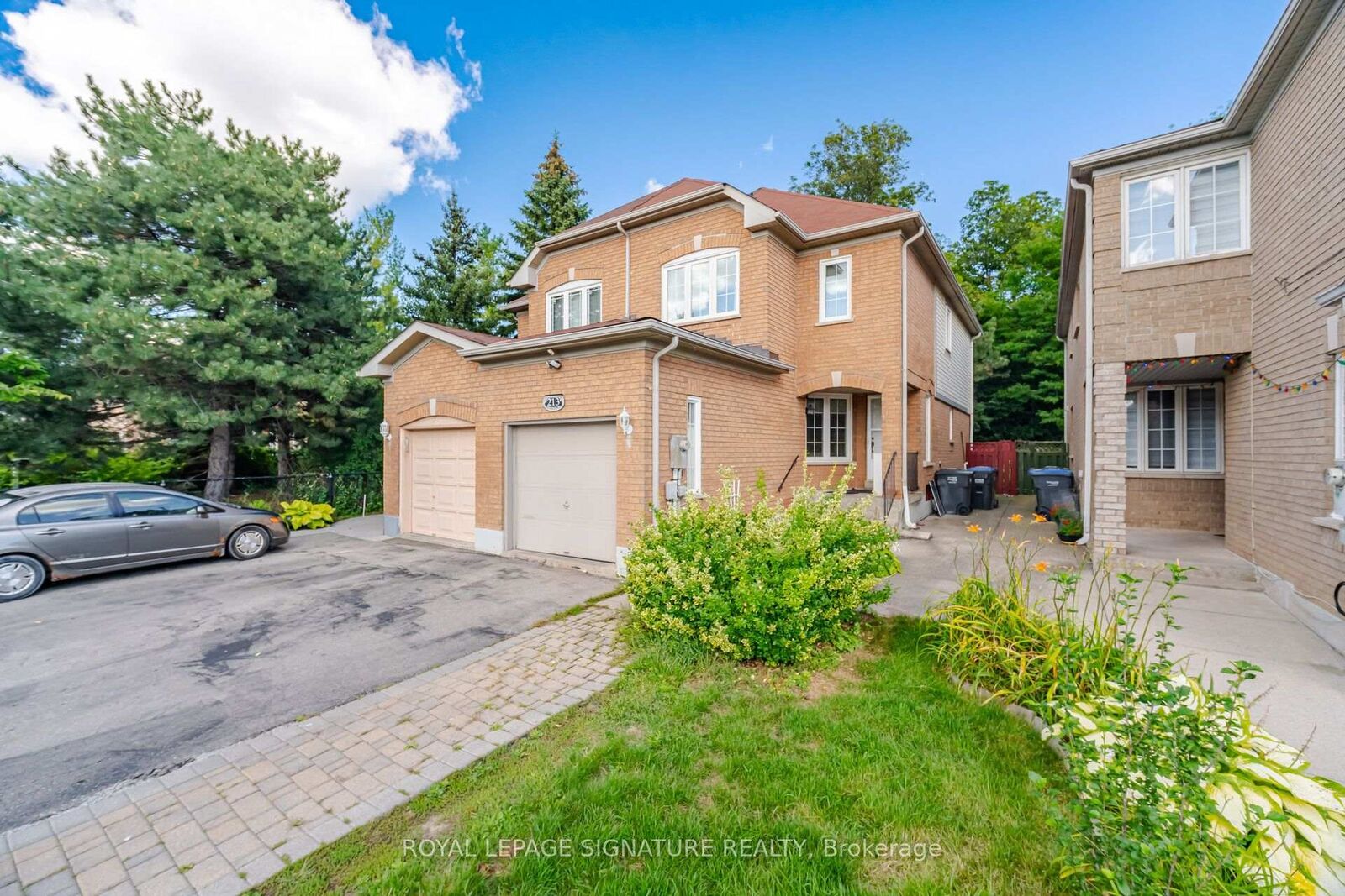 Property Photo: 213 Fernforest Drive ON L6R 1T7
