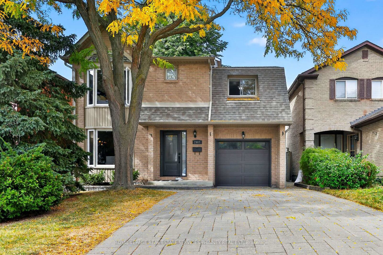 Photo de la propriété:  2467 Grindstone Court  ON L5L 3K8 