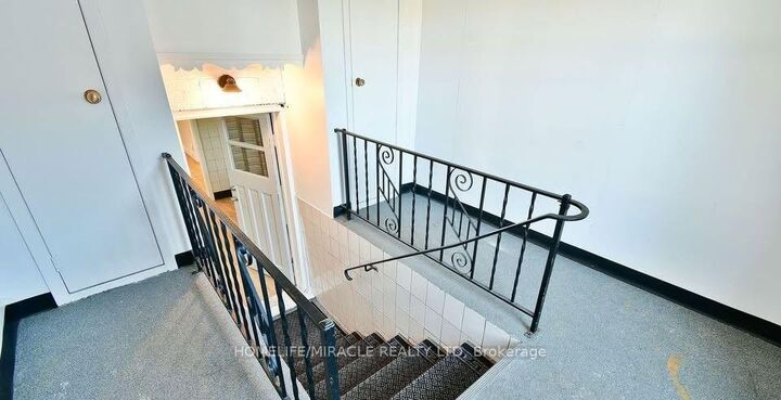 Property Photo:  584 Montgomery Street  ON L1H 7K2 
