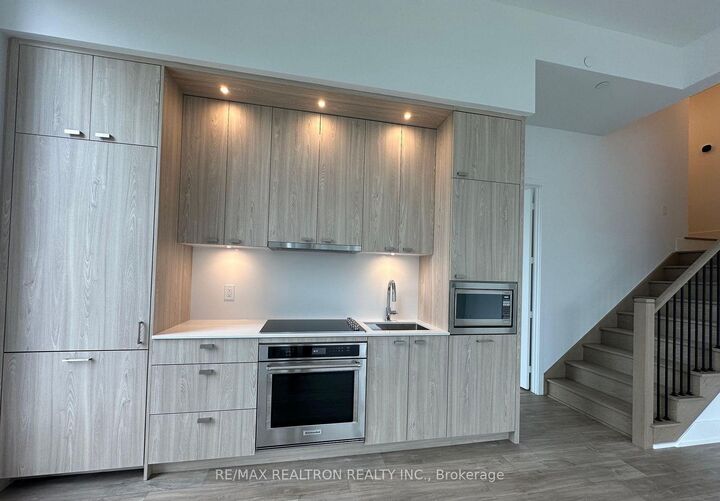 Property Photo: 115 Denison Avenue 312 ON M5T 2N1