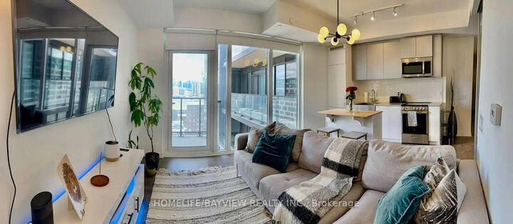 Property Photo:  270 Dufferin Street 1201  ON M6K 1Z6 