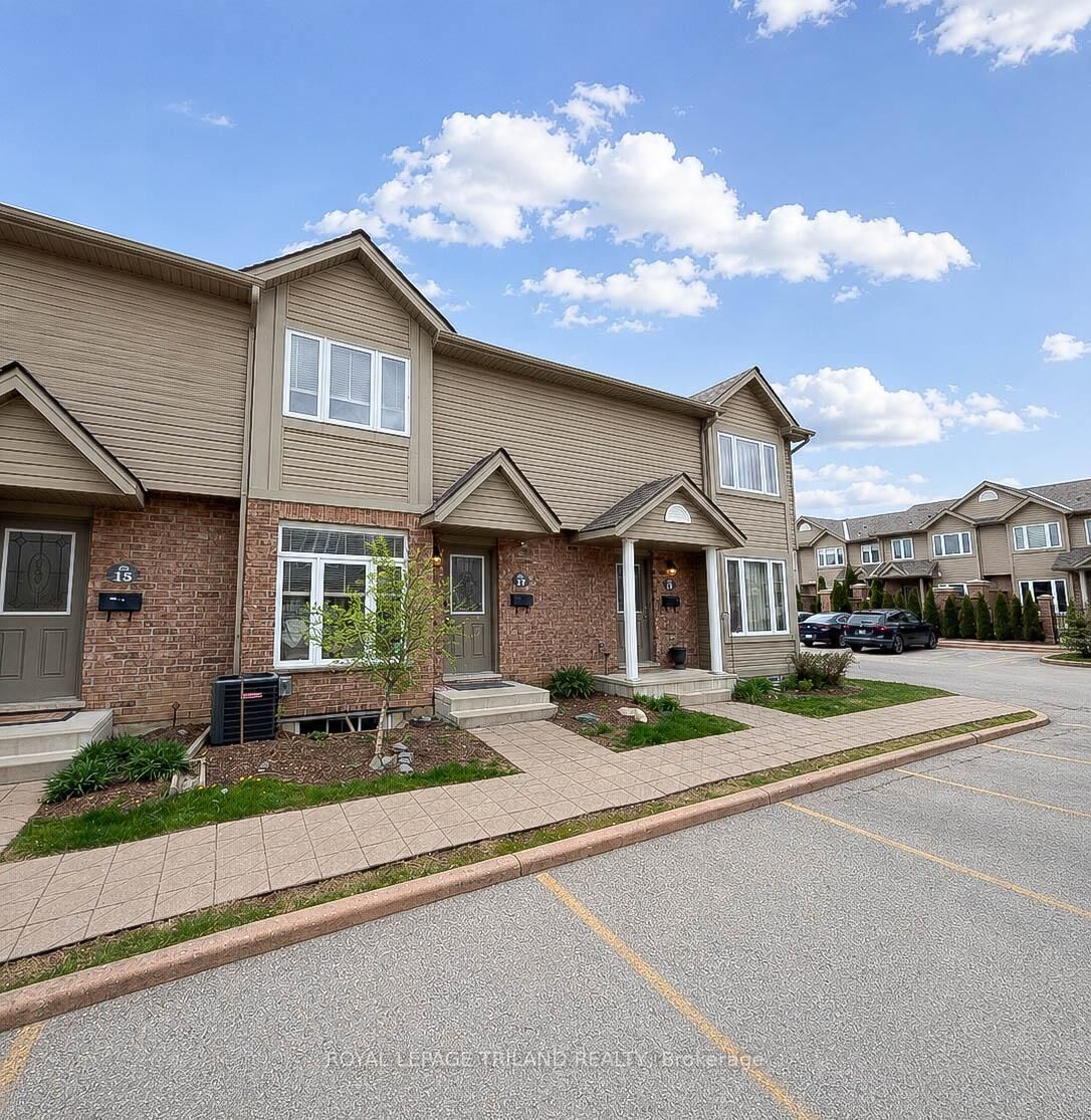 Photo de la propriété:  1600 Mickleborough Drive 17  ON N6G 5R9 