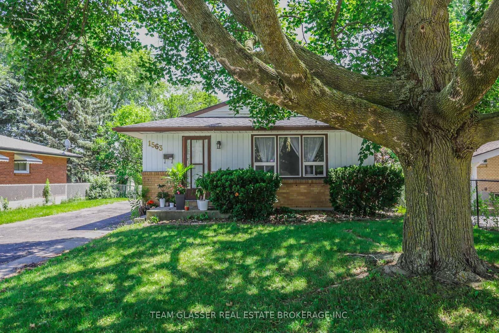 Photo de la propriété:  1563 Dale Street  ON N5V 1Y1 