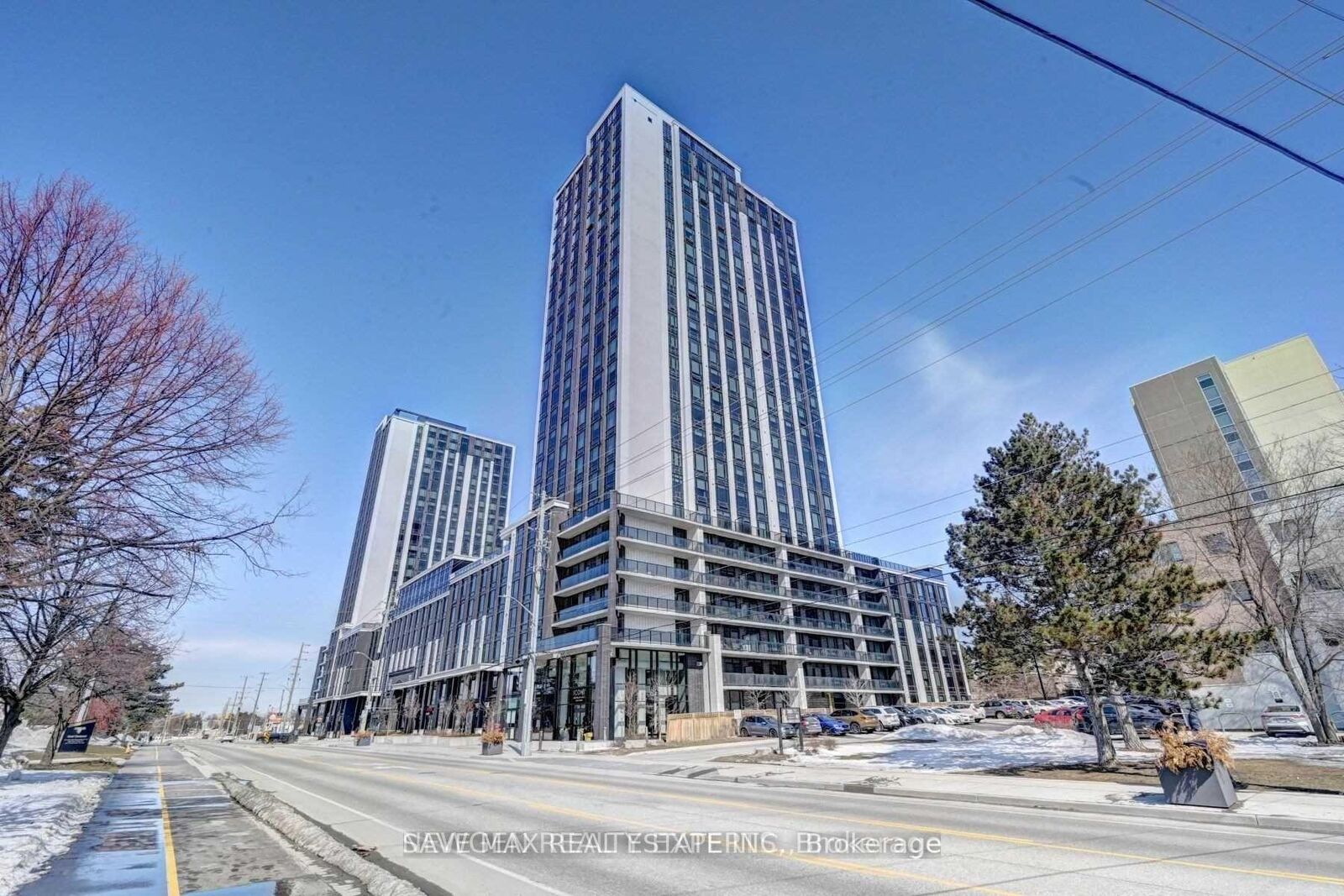 Property Photo:  330 Phillip Street N206  ON N2L 3W9 