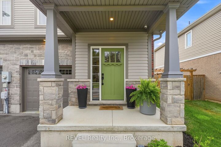 Property Photo:  11 Lymburner Street  ON L0S 1E6 