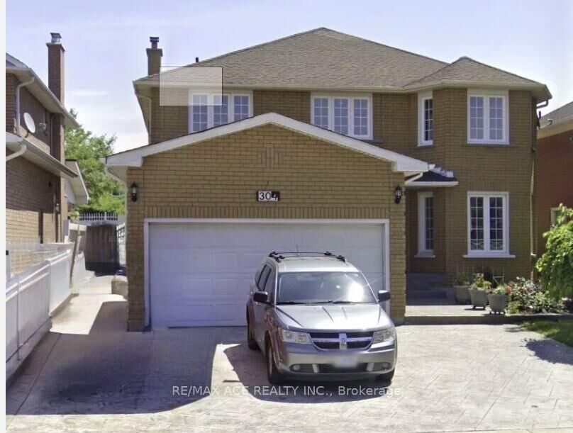 Property Photo:  304 Russet Way Bsmt  ON L4L 5C4 