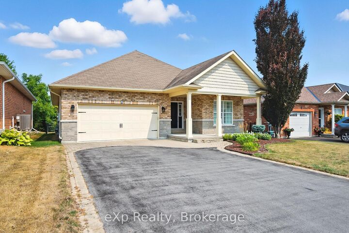 Property Photo:  6 Cortland Way  ON K0K 1H0 