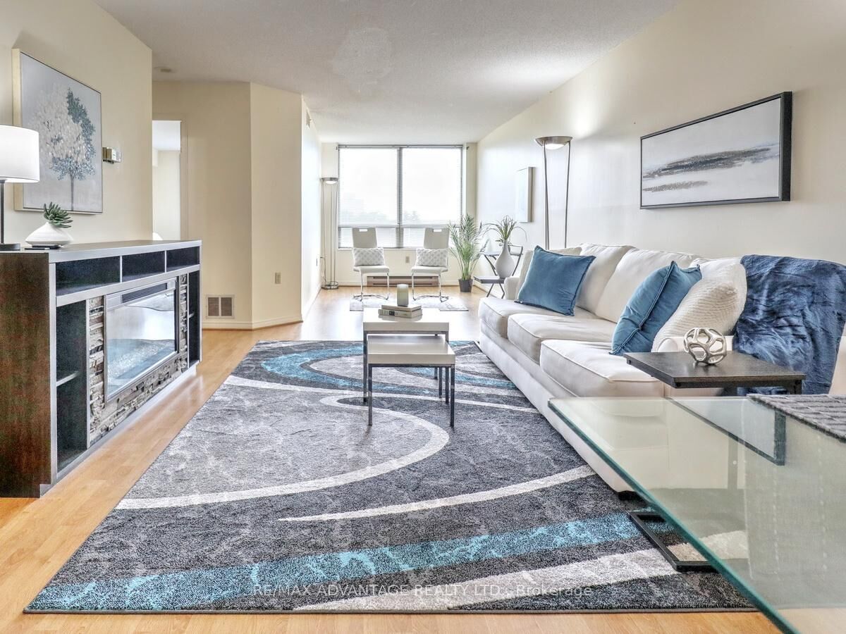 Property Photo:  695 Richmond Street 304  ON N6A 5M8 