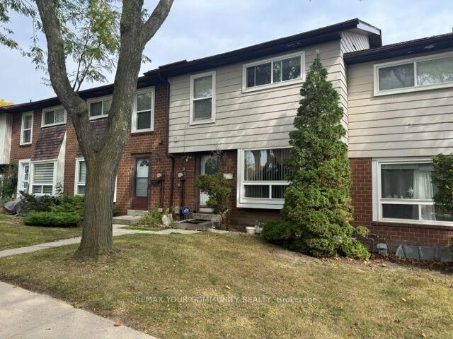 Property Photo:  12 Jacques Lane  ON L1S 3L4 