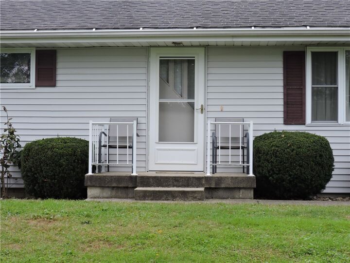 Property Photo:  1440 W Pittsburgh St  PA 15683 