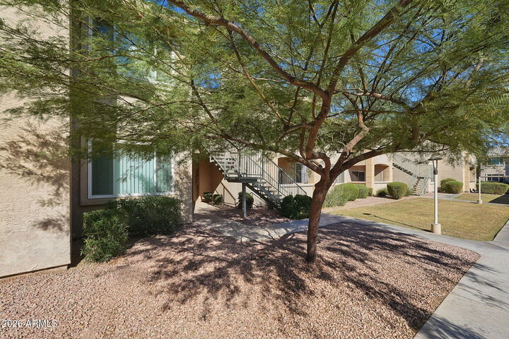 Property Photo: 16013 S Desert Foothills Parkway 2006 AZ 85048