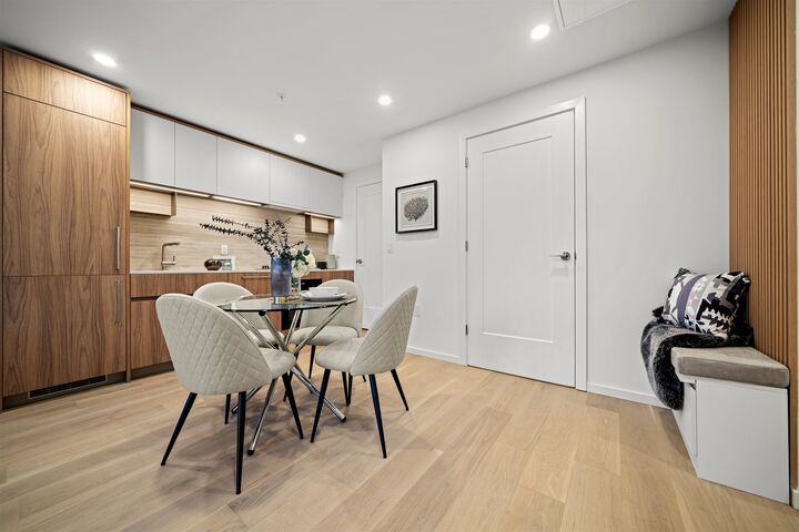 Property Photo:  8486 Oak Street 206  BC V6P 4B1 