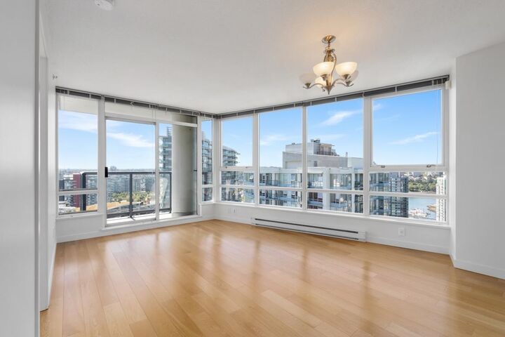Property Photo:  928 Beatty Street 3102  BC V6Z 3G6 