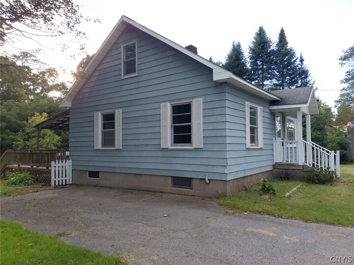 Property Photo:  1497 County Route 57  NY 13069 