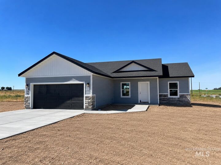 Property Photo:  310 Willow Ave  ID 83335 