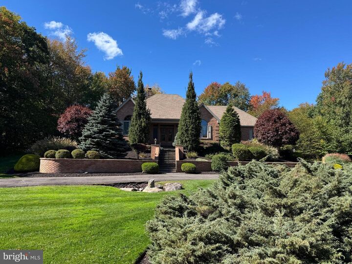 Property Photo:  235 Wolf Hollow Road  PA 18624 