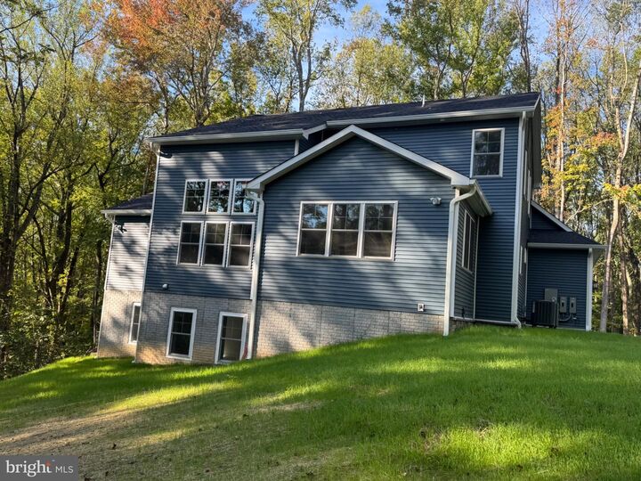 Property Photo:  8 Cannon Bluff Drive  VA 22554 