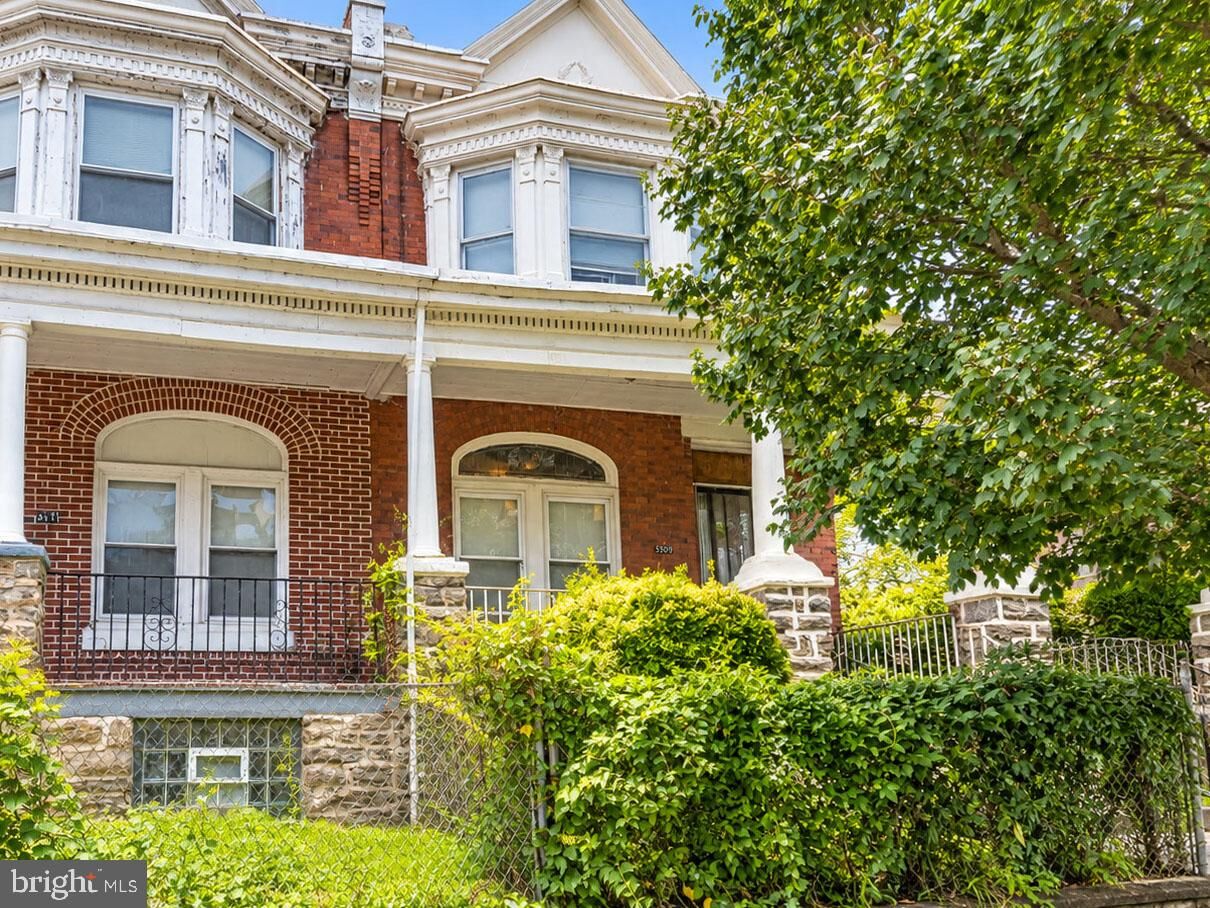 Property Photo: 5209 N Warnock Street PA 19141